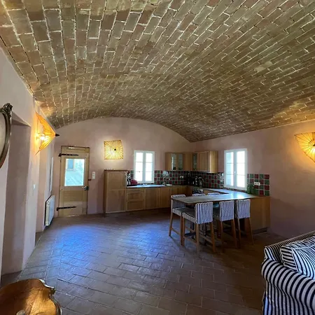 Maison De Caractere A Pigna