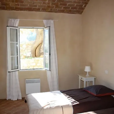 Maison De Caractere A