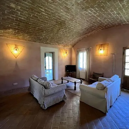 Maison De Caractere A *