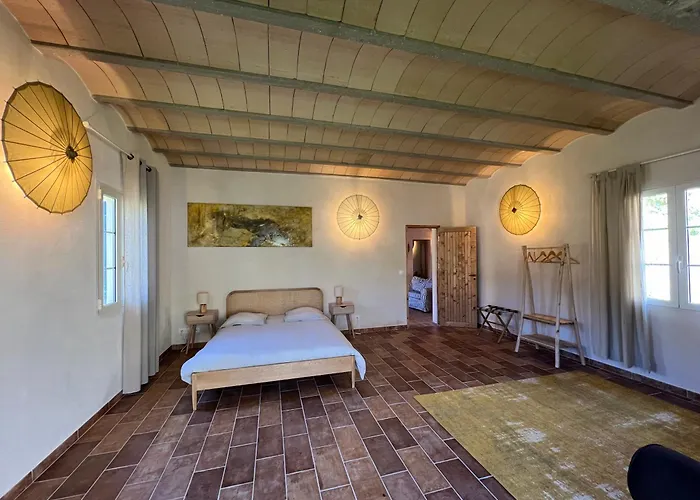 Maison De Caractere A