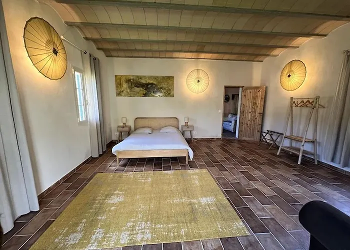 Maison De Caractere A Pigna